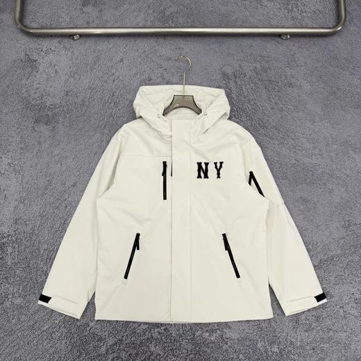 F033192春季新款时尚百搭防风防水情侣款连帽冲锋衣夹克外套 商品图3