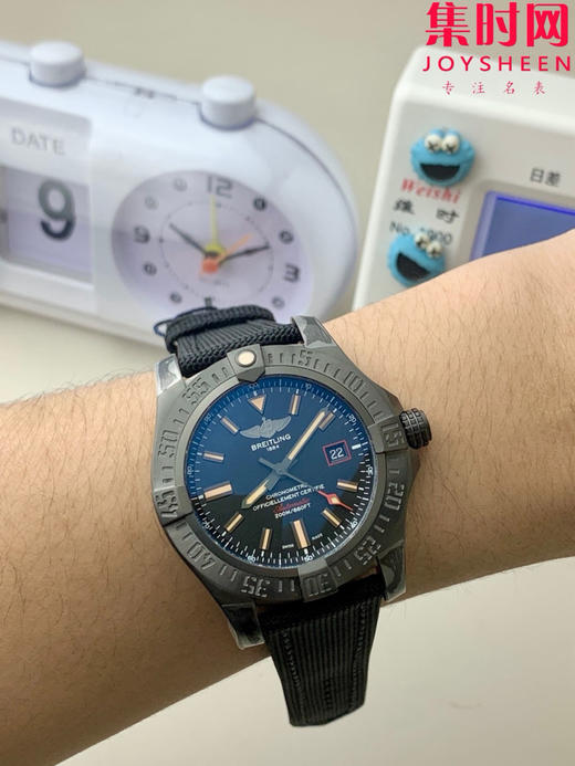 V2版 GF百年灵复仇者系列 黑鸟侦察机44系列 V2版 钛壳 男士腕表 商品图5