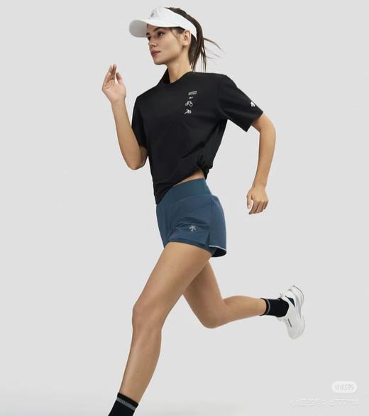 点此购买 迪桑特夏季男女款铁人三项系列短袖T恤 bk 343843 商品图6