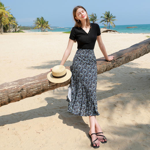 三彩2026夏季新款碎花半身裙高腰开叉雪纺A字裙浪漫长裙清新M 商品图1