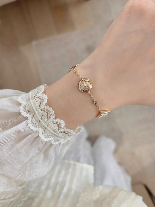 驴家 天然贝母 四花 手链  含钻（XK） 商品图6