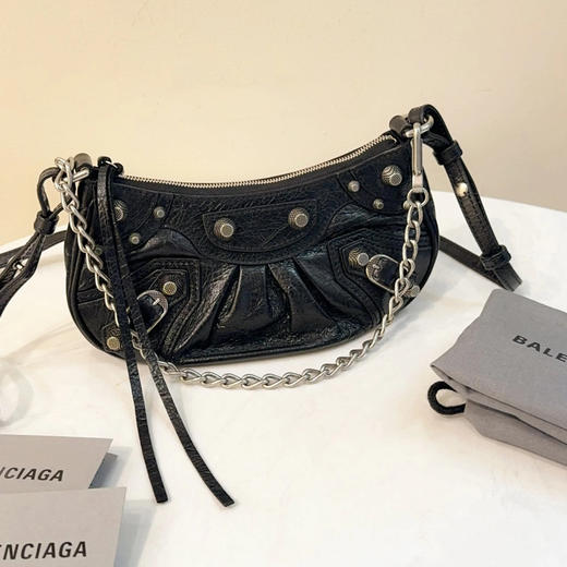 巴黎世家 LE CAGOLE  mini 黑银 羊皮 链条 斜挎包 商品图0