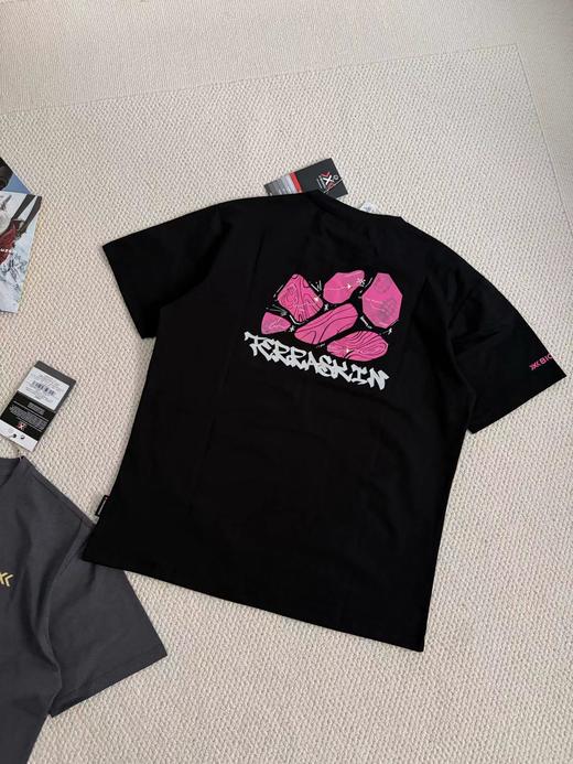 F033165男士夏季新款休闲时尚吸湿速干防晒超轻超薄短袖T恤 商品图8