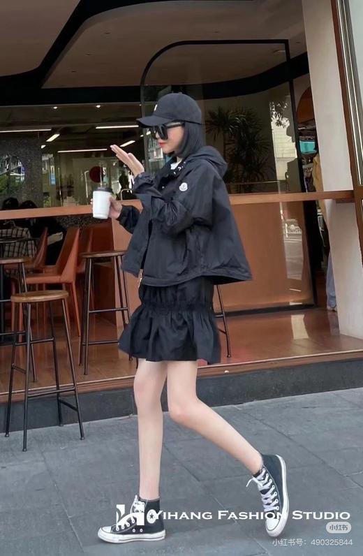 Monc蒙口女士超薄防晒连帽外套 商品图6