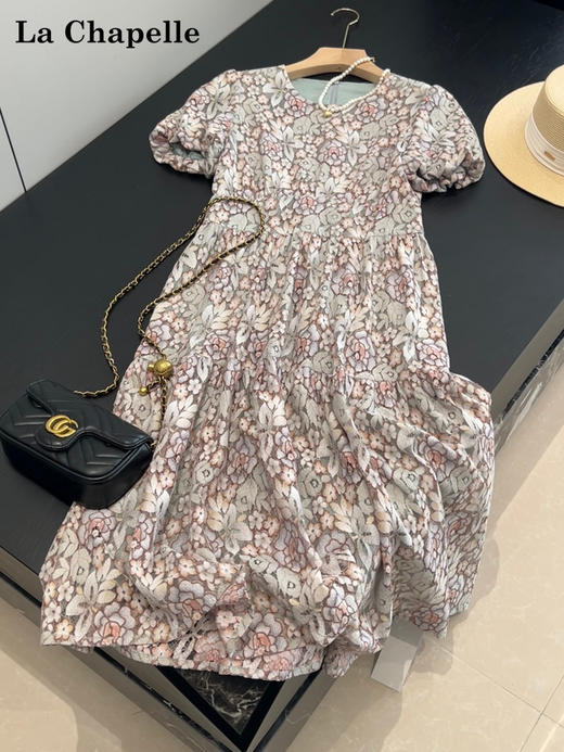 天猫同步【浪漫莫奈花园】拉夏贝尔/La Chapelle高端轻奢！简约花朵小众设计短袖长裙泡泡袖修身小裙 商品图1