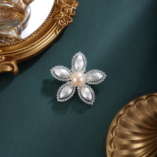 子佩集【花沁奇缘】珍珠惜王妃胸针【XXXZ261】六瓣花2602 商品图1