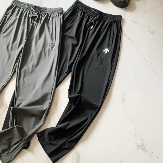 F033125春季新款男士梭织休闲运动百搭健身防泼水速干微弹长裤 商品图1