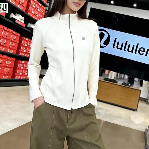 F0331127莱赛尔轻氧立领软糯亲肤小蛮腰女士外套夹克 商品图5