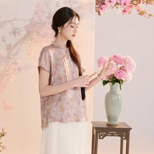 三彩【雨霁山樱】2026夏季新款新中式小衫提花短袖上衣C 商品图2