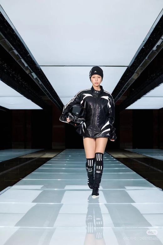 F033138春夏季新款复古舒适亲肤男女同款立领宽松拉链夹克机车皮衣外套 商品图12