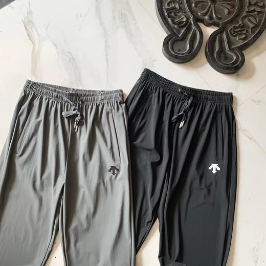 F033125春季新款男士梭织休闲运动百搭健身防泼水速干微弹长裤 商品图4