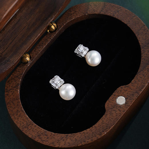 子佩集【方圆栖光】银S925珍珠惜王妃耳钉【E4892】双色方块2602 商品图0
