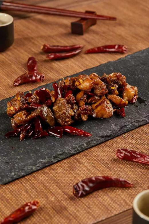 【限时39.9元/斤】现炒歌乐山辣子鸡麻辣解馋即食辣子鸡地道重庆风味休闲零食大袋装500g 商品图2