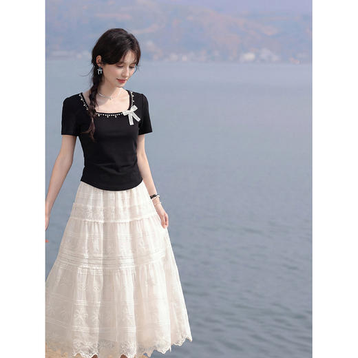 鹿向南【0402/20:00新品前1小时7折限量100件】米杏色半身裙 商品图3