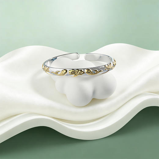 【宏艺珠宝】锦鲤戏莲·足银手串 商品图5