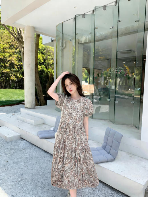 天猫同步【浪漫莫奈花园】拉夏贝尔/La Chapelle高端轻奢！简约花朵小众设计短袖长裙泡泡袖修身小裙 商品图13