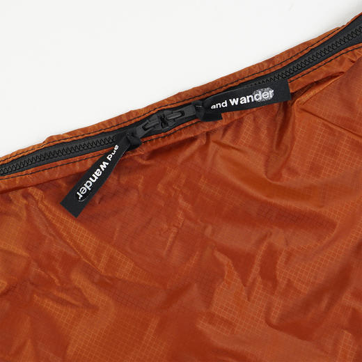 and wander sil sacoche 耐磨防撕裂防水超轻量斜跨包 商品图1