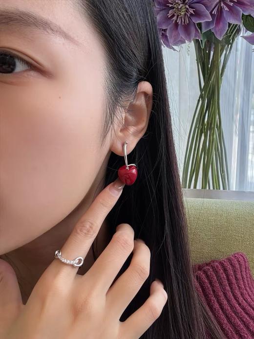 何方珠宝 2026新年系列 幸运苹果耳环 商品图3