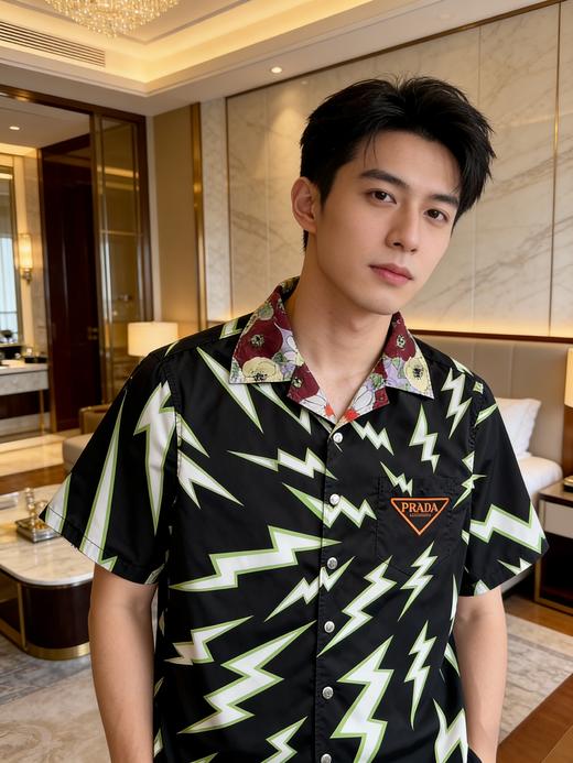 普拉达 26ss闪电图案提花双面衬衫 男女同款（DY） 商品图3