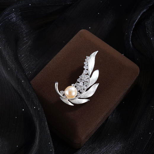 子佩集【一叶成名】珍珠惜王妃胸针【XXXZ258】叶子2602 商品图1