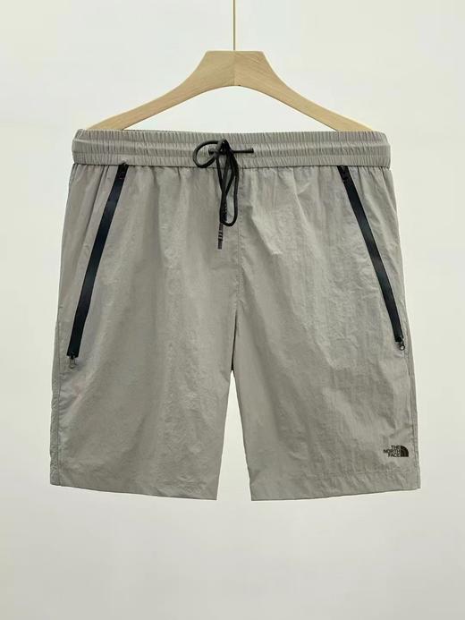 F0331141户外轻盈透气透气排湿尼龙面料亲肤柔软短裤 商品图9