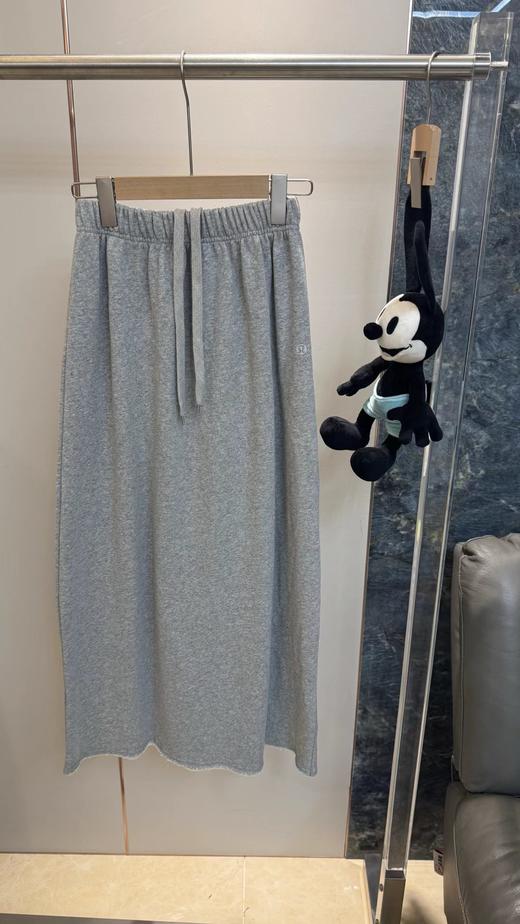 F033156春季新款中性百搭水洗毛圈半裙直筒垂坠休闲中长裙 商品图1