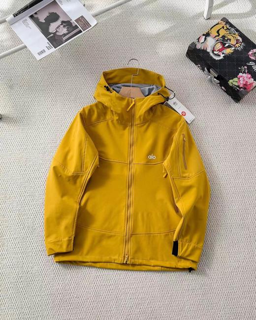 F0331136户外山系工装风机能复古防风防泼水多巴胺软壳连帽冲锋衣夹克外套 商品图4