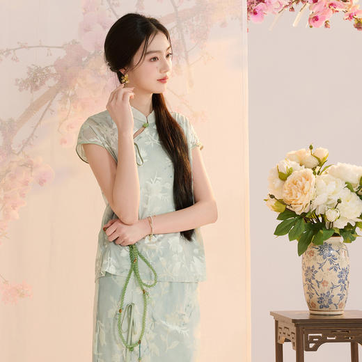 三彩【素锦流年】2026夏季新款新中式套装烧花小衫上衣半身裙C 商品图2