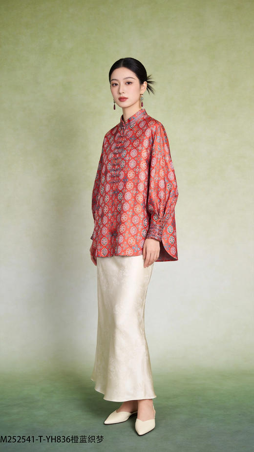 M252541-T外套。 商品图1