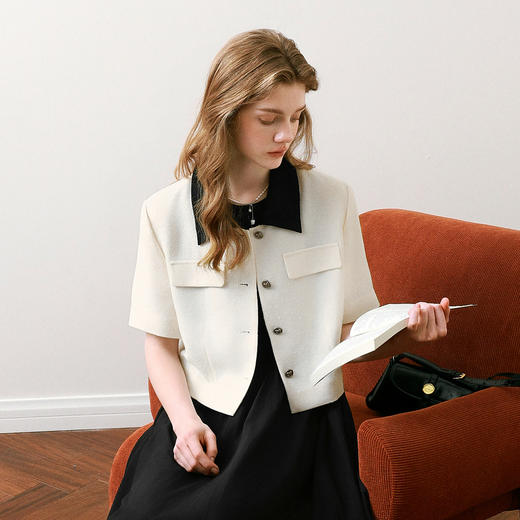 【商场同款】诗凡黎撞色翻领短外套2025夏新款米色上衣3G4110341 商品图4