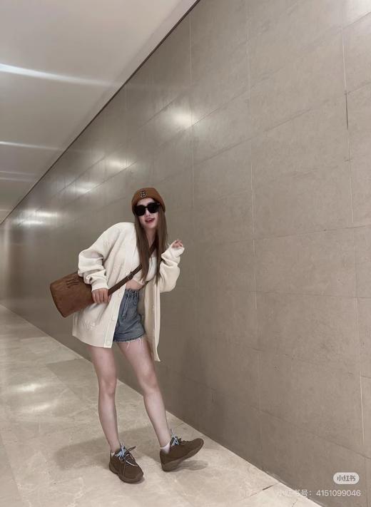 F033108夏季新款慵懒感男女情侣时尚暗纹浮雕老花长袖针织开衫 商品图12