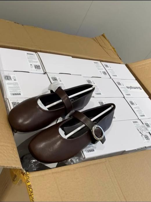 F0331147复古设计圆头一字扣棕色简约百搭懒人平底芭蕾鞋 商品图1