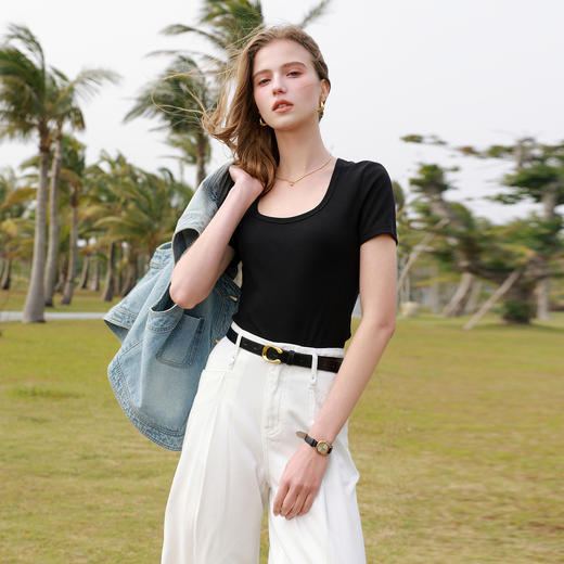 三彩2026夏季新款纯色方领T恤正肩短袖套头衫修身短款简约M 商品图3