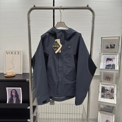 F0331145春季新品户外冲锋衣夹克情侣款拼接透气连帽外套 商品图7