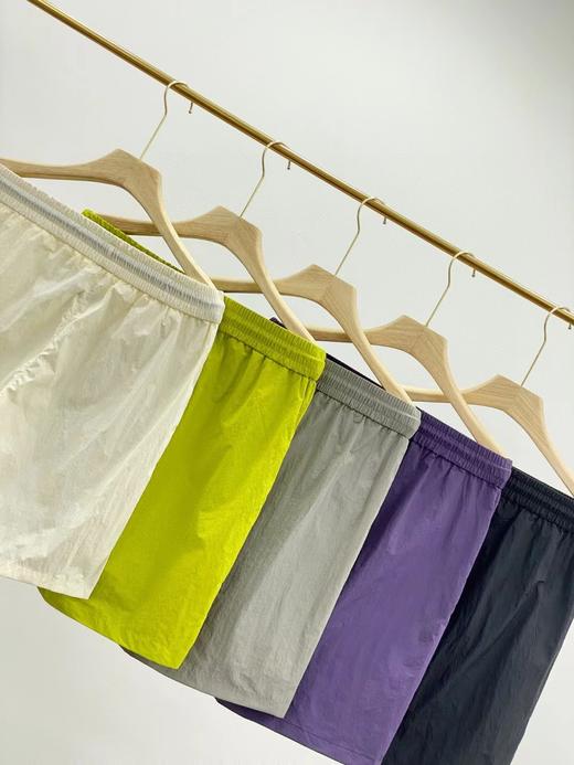 F0331141户外轻盈透气透气排湿尼龙面料亲肤柔软短裤 商品图5