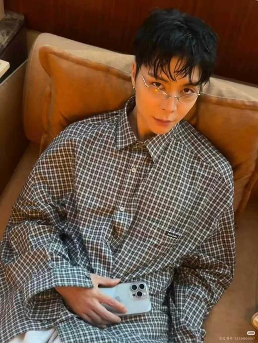 F0331131左胸袋logo徽标韩系慵懒风薄款格子宽松休闲外套长袖衬衫 商品图5