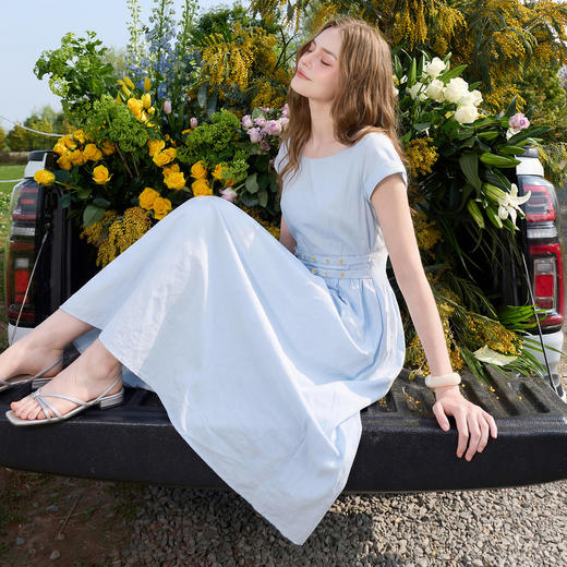 三彩2026夏季新款纯色连衣裙圆领收腰A字裙长裙简约M 商品图3