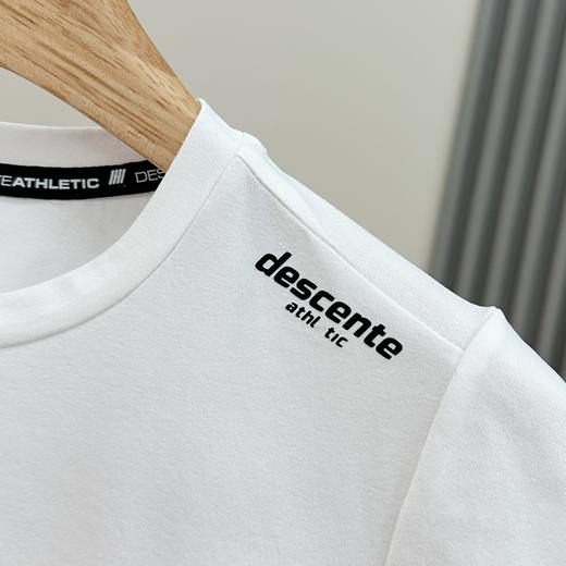 点此购买 迪桑特夏季TRAINING系列女士收腰短袖T恤针织衫 qk 343861 商品图11