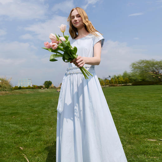 三彩2026夏季新款纯色连衣裙圆领收腰A字裙长裙简约M 商品图1