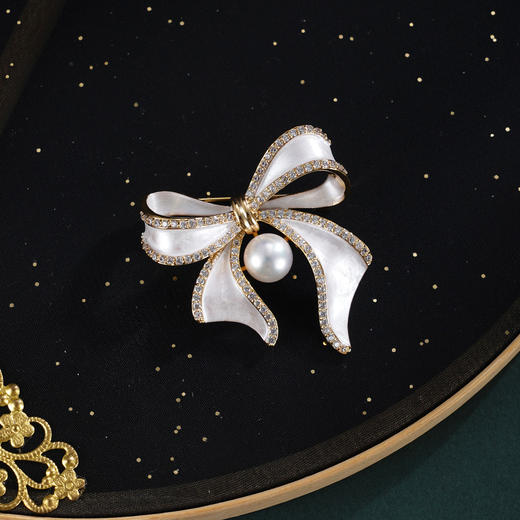 子佩集【冬雪情结】珍珠惜王妃胸针【XXXZ264】蝴蝶结镀金2602 商品图0