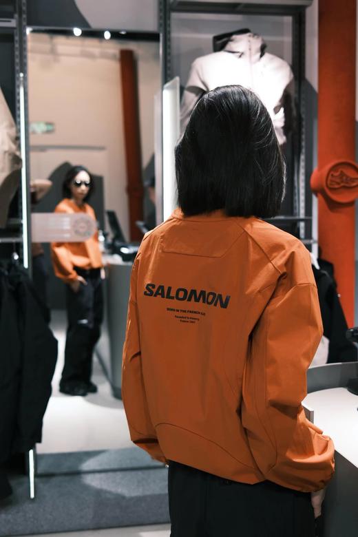 F0331144机能风圆领防风弹力户外休闲百搭显瘦卫衣上衣 商品图8