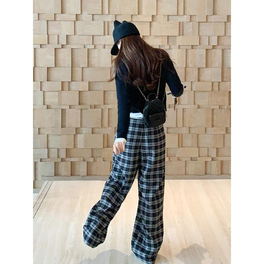 <曾小咸推荐>4.1现货秒杀 ！微信超特价！韩系格子直筒休闲裤 日常229.99 立减140 秒杀89.99！！ 商品图4