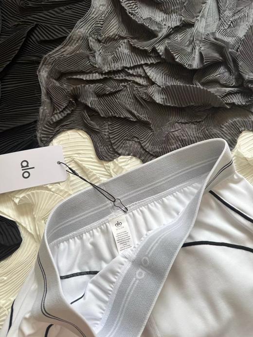 F033111内衣长裤套装早春新款时尚百搭极简黑白撞色高弹瑜伽裤 商品图8