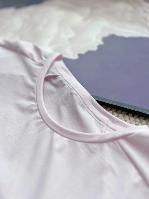 F033150春夏季新款日常搭配运动休闲马卡龙色系立体亲肤拼接剪裁户外T恤 商品图9