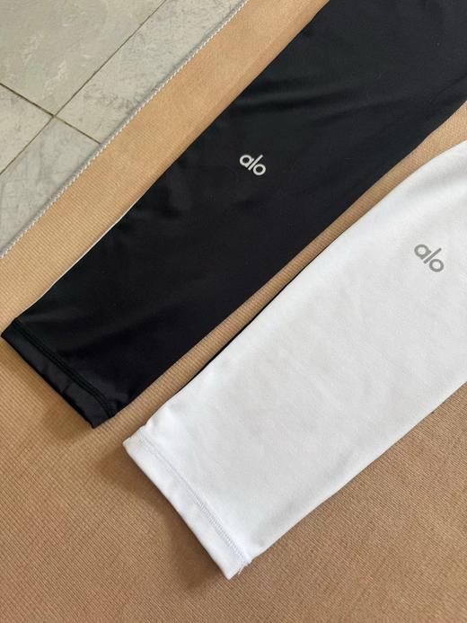 F033111内衣长裤套装早春新款时尚百搭极简黑白撞色高弹瑜伽裤 商品图7