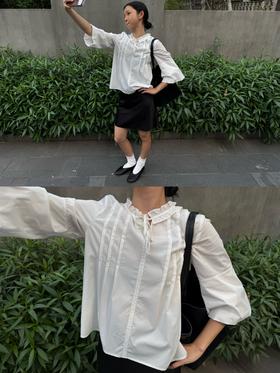 温柔风木耳边花苞袖