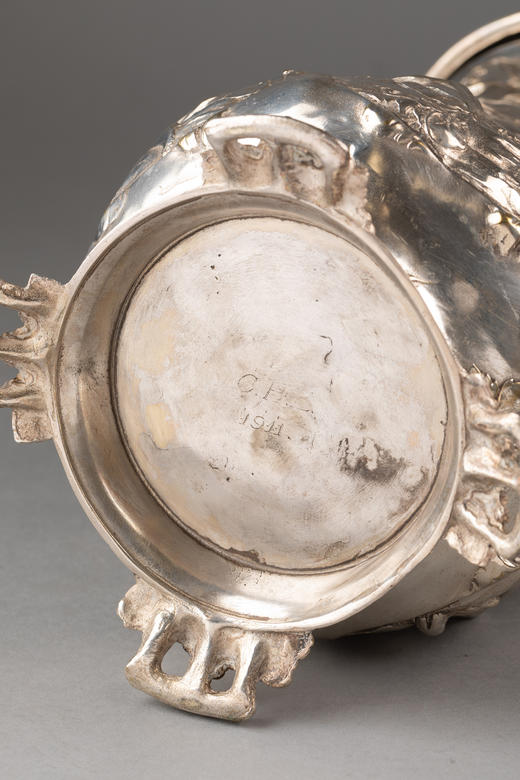 独角鹿西洋古董1911年德国银器工坊WMF签名出品新艺术风格小天使造型主题镀银浮雕啤酒杯 商品图8