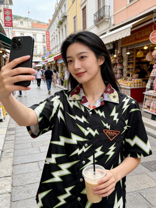 普拉达 26ss闪电图案提花双面衬衫 男女同款（DY） 商品图5