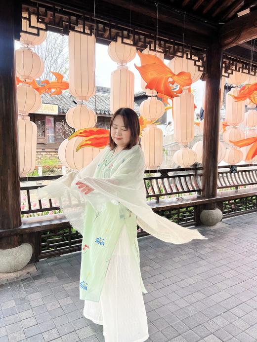 【群内福利】【连衣裙】像是把整个惬意的夏日穿在了身上，浅绿色料子自带呼吸感 商品图9