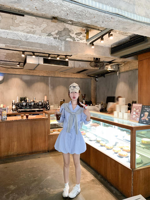 <曾小咸推荐>4.1现货秒杀 ！微信超特价！韩系条纹衬衫连衣裙（不含披肩） 日常289.99 立减160 秒杀129.99！！ 商品图5